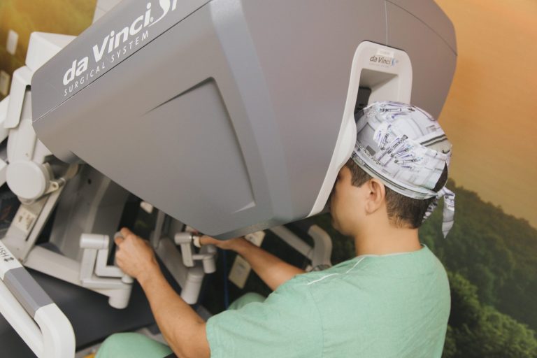 Cirurgia Robótica | Dr. Nilo Jorge
